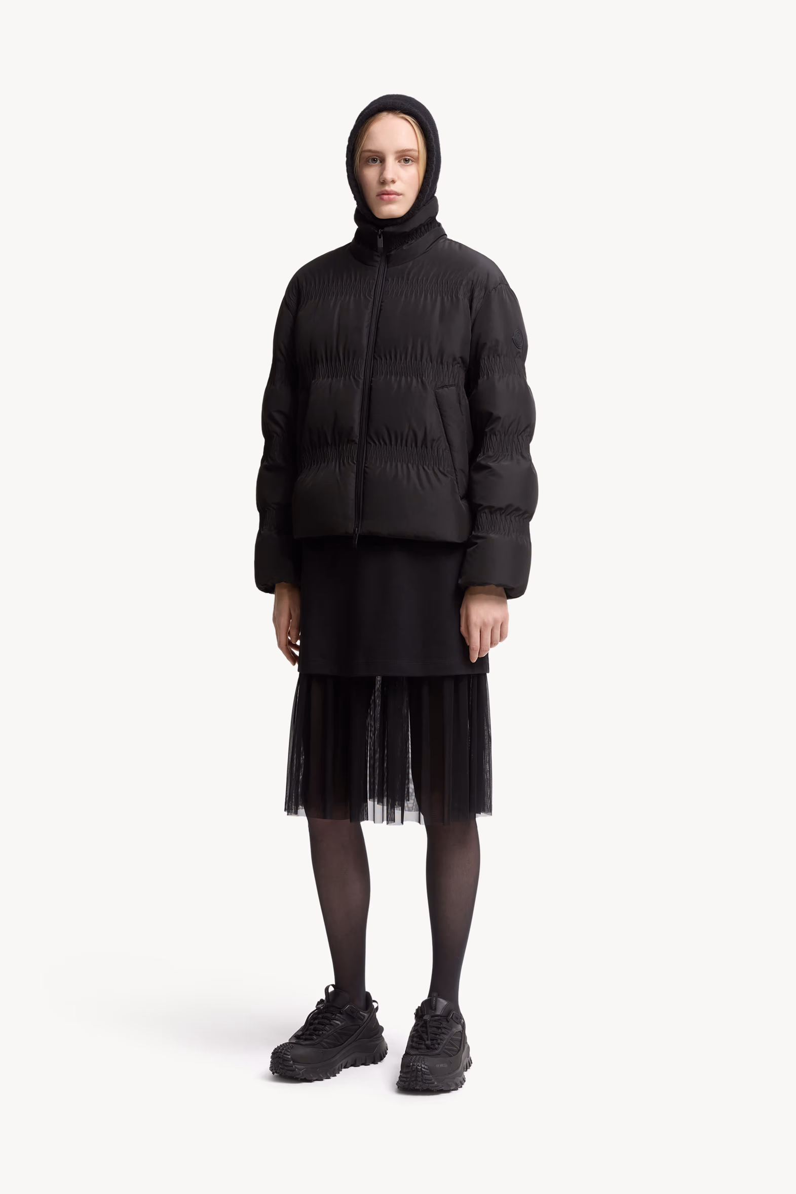Ravignan Gather-Quilted Short Down Jacket Women Black Moncler 0